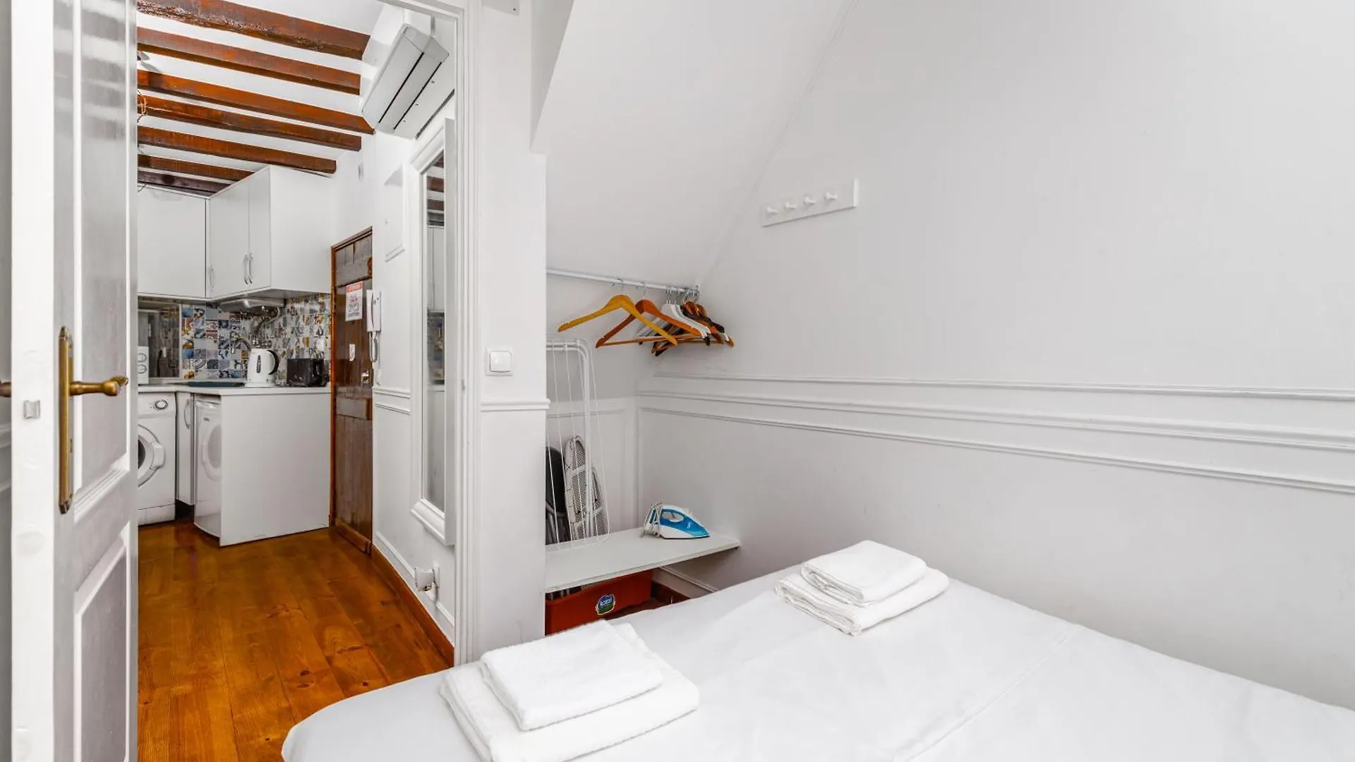 Typical Apartment Alfama-Center Lisboa ポルトガル